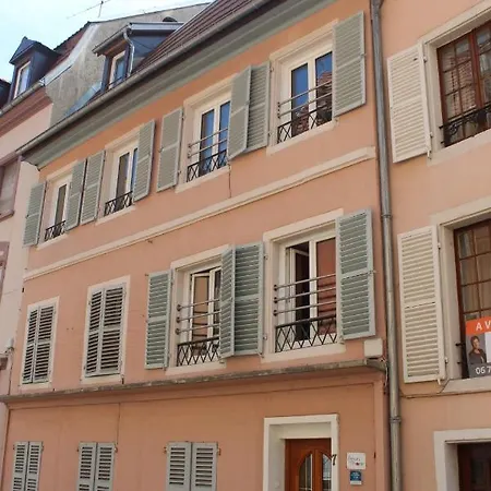 Les Fleurs De Apartment *